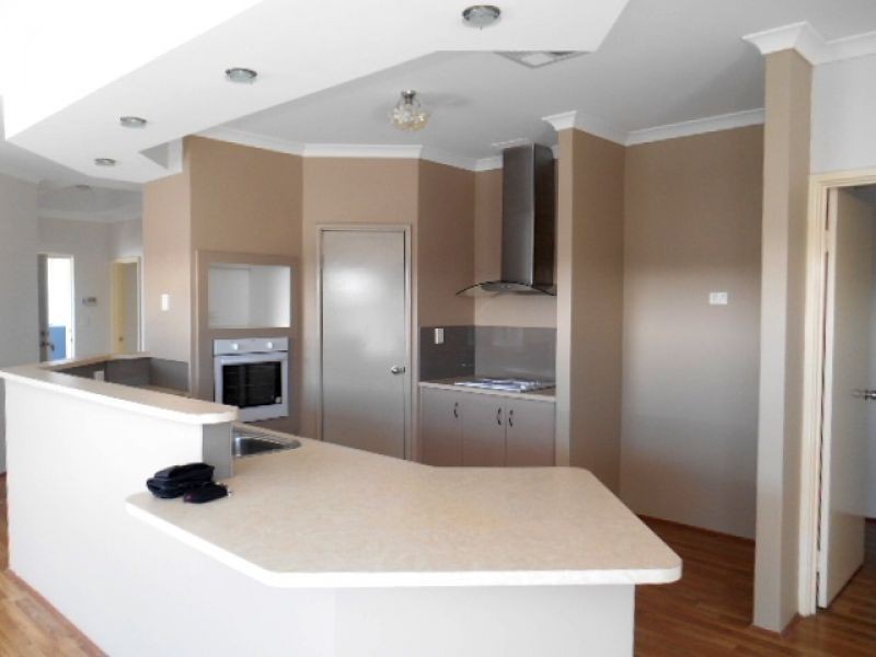 21 Whitecap Street, Yanchep WA 6035