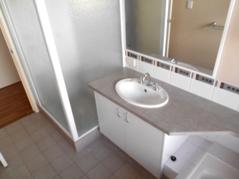 21 Whitecap Street, Yanchep WA 6035