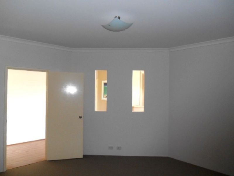 21 Whitecap Street, Yanchep WA 6035