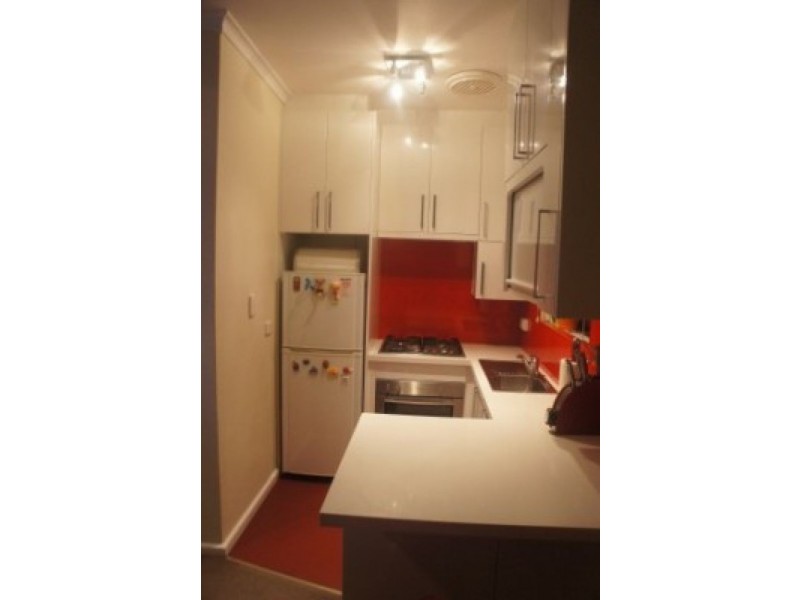 4/12 Marine Parade, Abbotsford VIC 3067