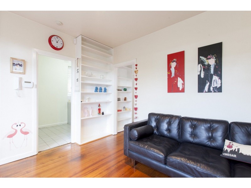 1/151 Glen Huntly Road, Elwood VIC 3184