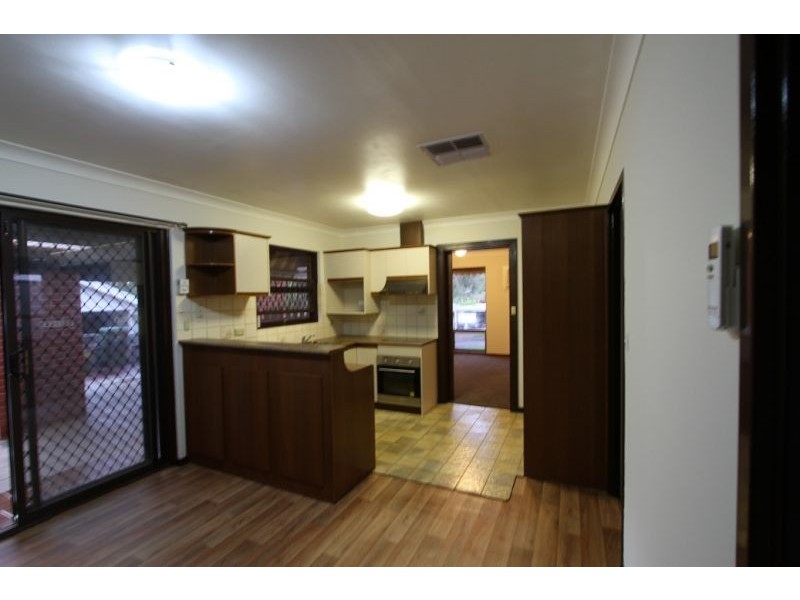 34 Paterson Dr, Hackham SA 5163