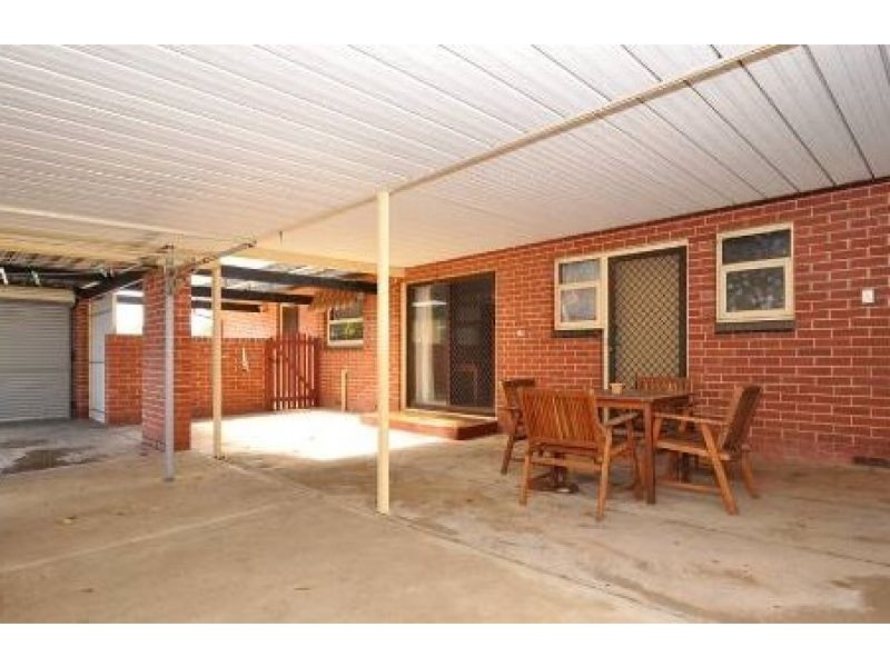 34 Paterson Dr, Hackham SA 5163