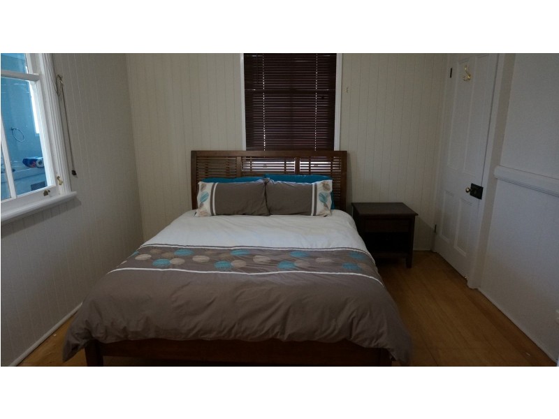 2 Merton Street, East Ipswich QLD 4305