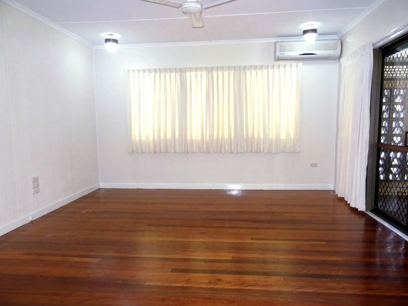 12 Normanton Street, Stafford Heights QLD 4053