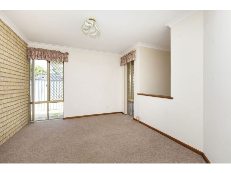 26a Comstock Way, Woodvale WA 6026