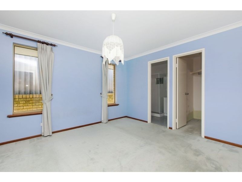 26a Comstock Way, Woodvale WA 6026