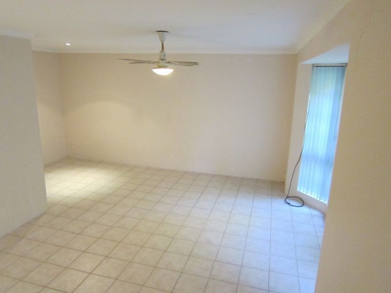 1 Martinup Court, Heathridge WA 6027