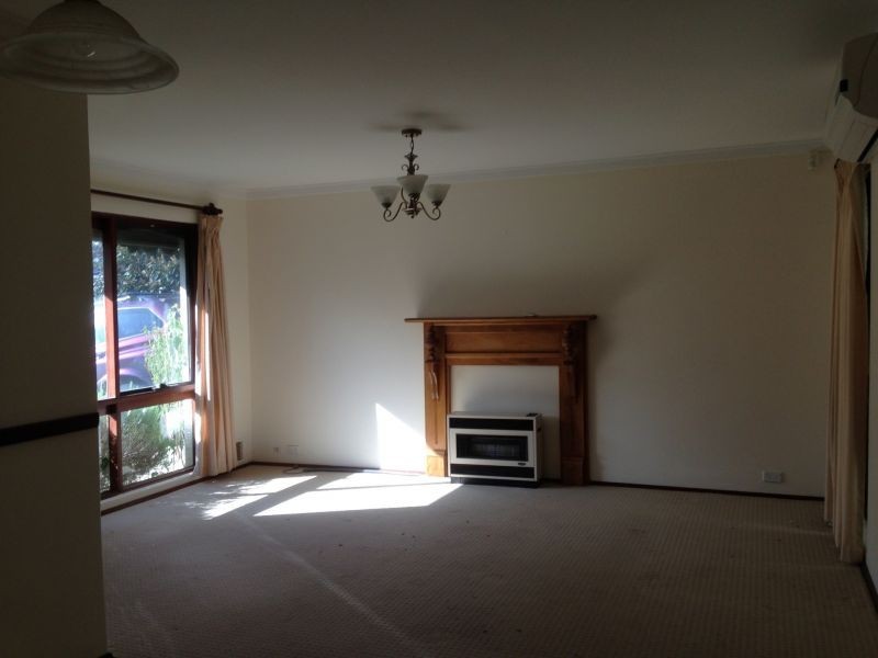 18 Giles Ave, Padbury WA 6025