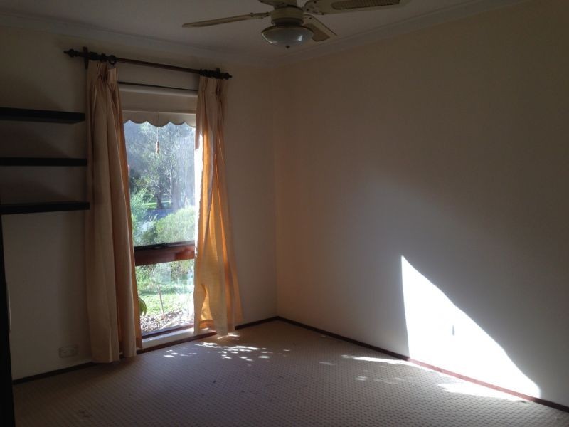 18 Giles Ave, Padbury WA 6025