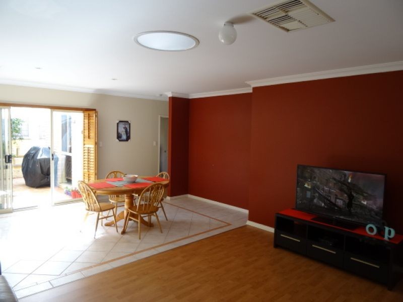 14/85 Cook Ave, Hillarys WA 6025
