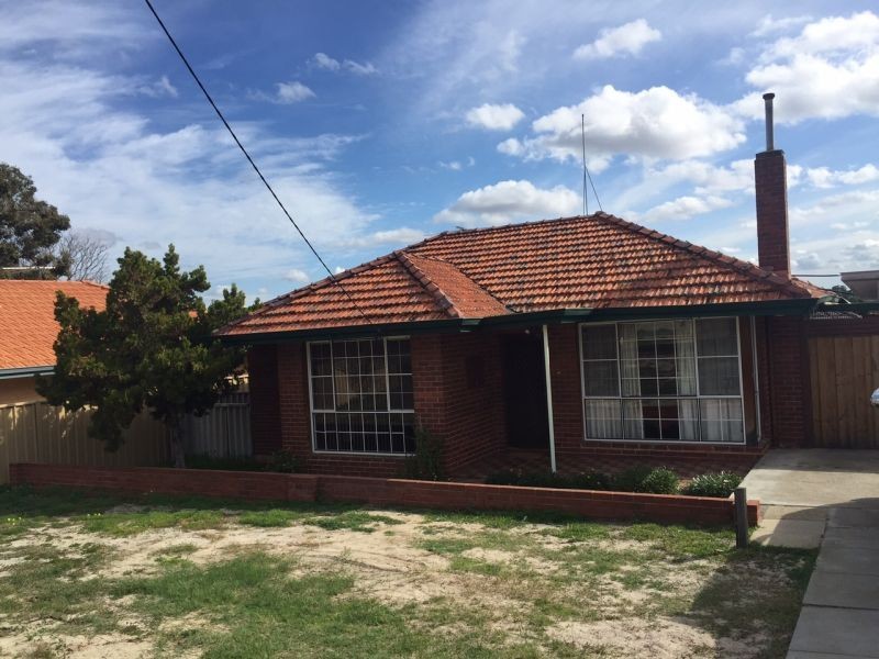 15 Mallion St, Embleton WA 6062