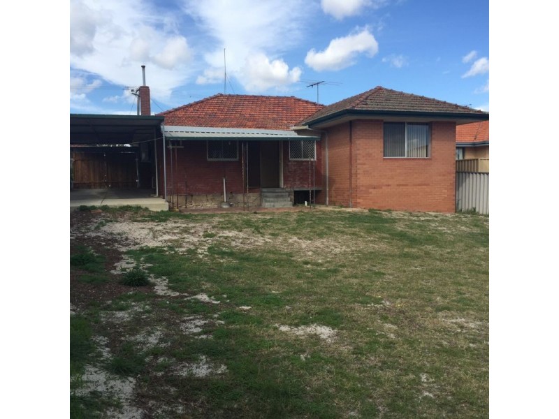 15 Mallion St, Embleton WA 6062