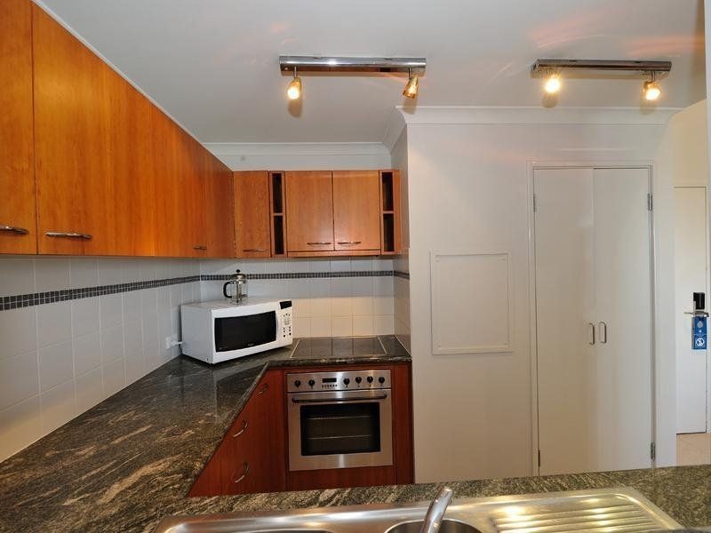 22/118 Mounts Bay Road, Perth WA 6000