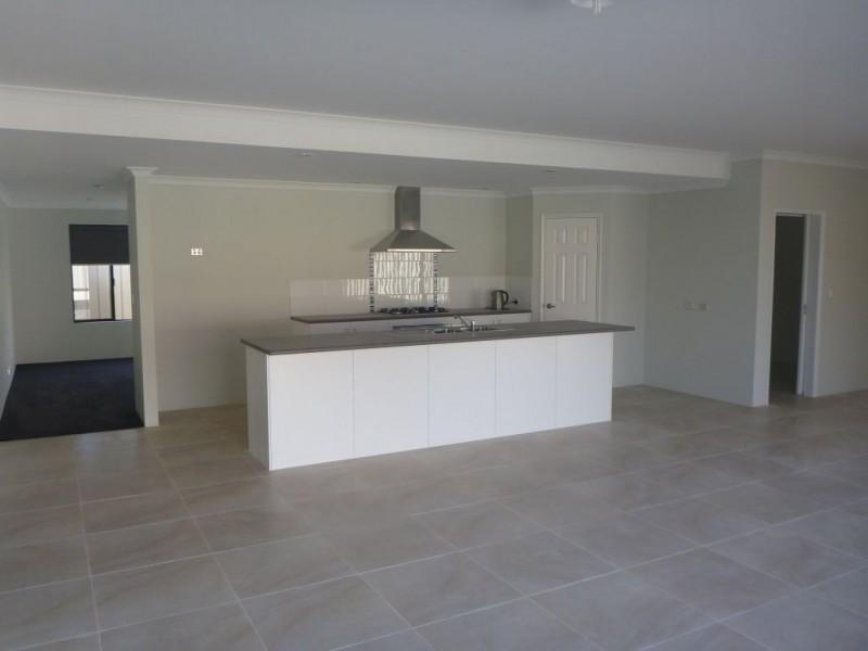 79 Fryer Rd, Harvey WA 6220