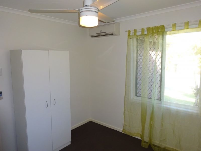 14 Sundowner Street, Regents Park QLD 4118