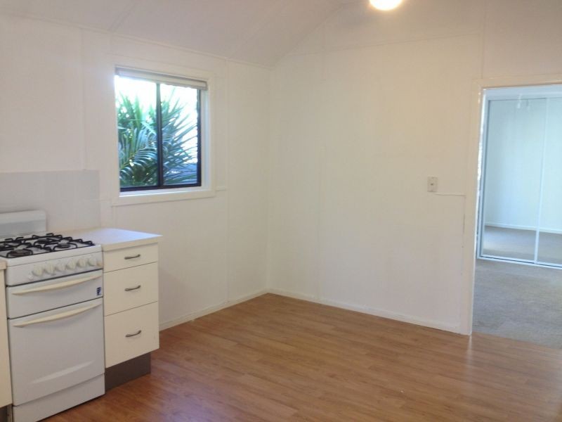 3 Queens Ave, Avalon Beach NSW 2107