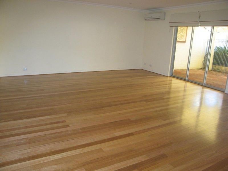 2/45 Preston Point Road, Bicton WA 6157