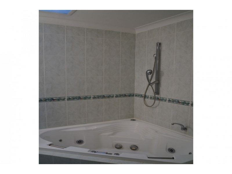 69 Hamilton Street, Cannington WA 6107