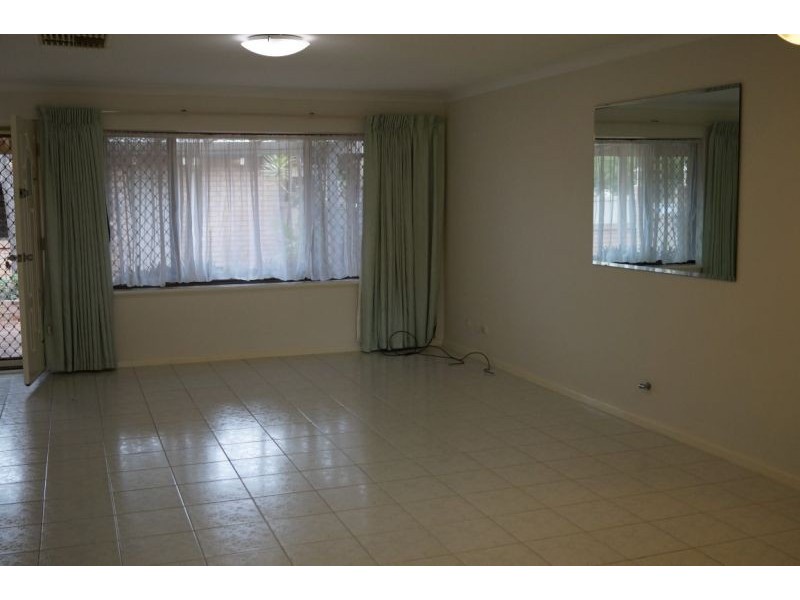 69 Hamilton Street, Cannington WA 6107