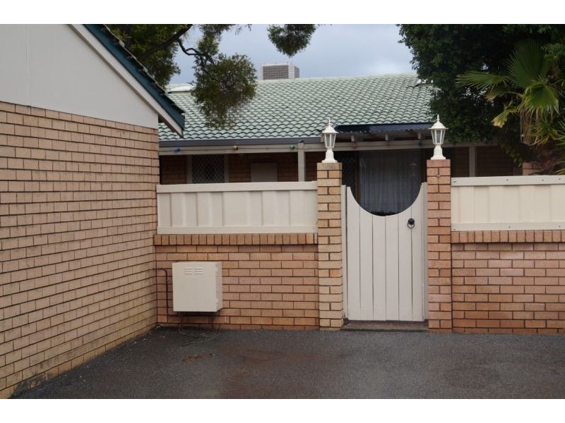 69 Hamilton Street, Cannington WA 6107