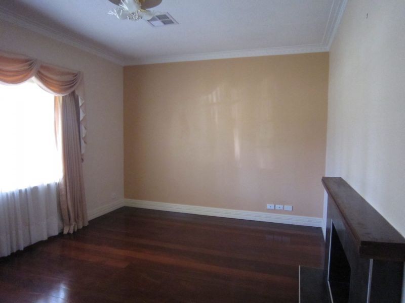 5 Cromarty Road, Floreat WA 6014