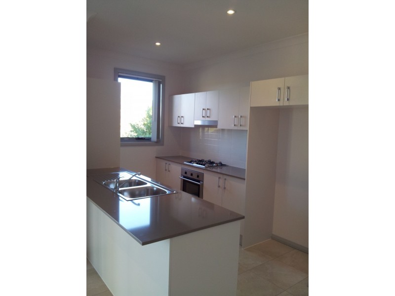 27 Caddies Blvd, Rouse Hill NSW 2155