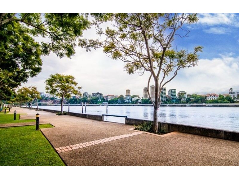 42/50 Rotherham St, Kangaroo Point QLD 4169
