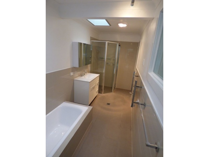 45 Panorama Parade, Berkeley Vale NSW 2261