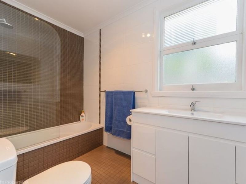 6 Chestnut Avenue, Lutana TAS 7009