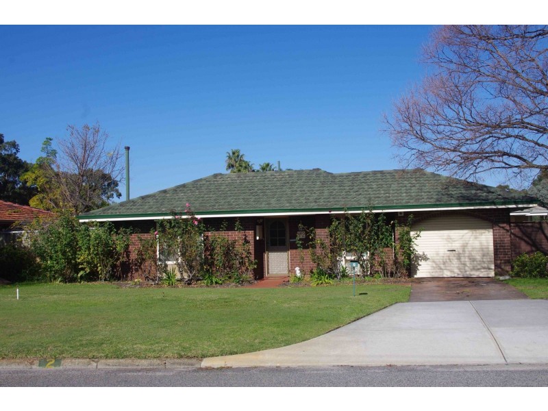 2 Babington Crescent, Bayswater WA 6053