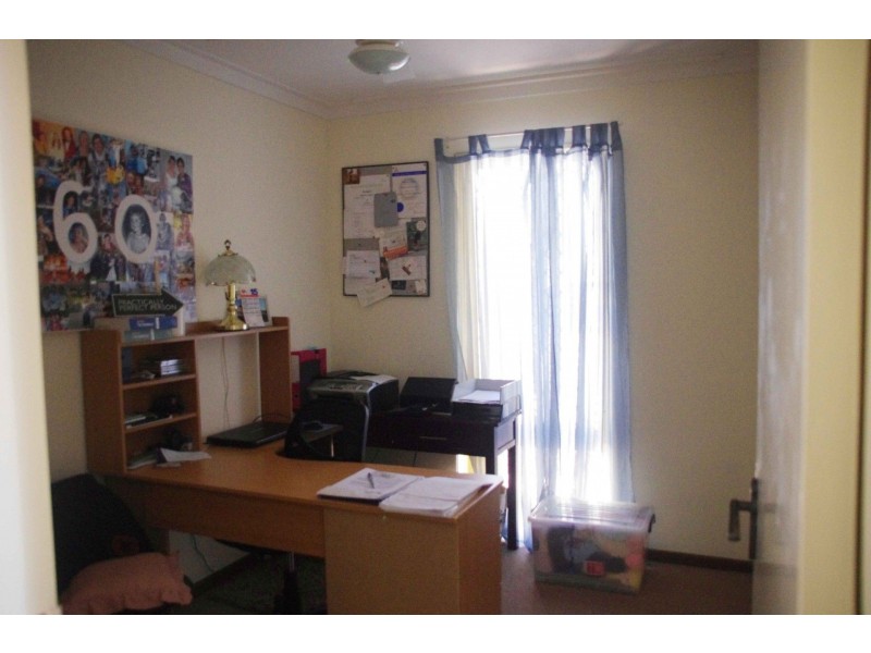 2 Babington Crescent, Bayswater WA 6053