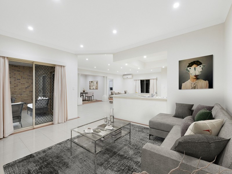 10 Abbey Ct, Springfield Lakes QLD 4300
