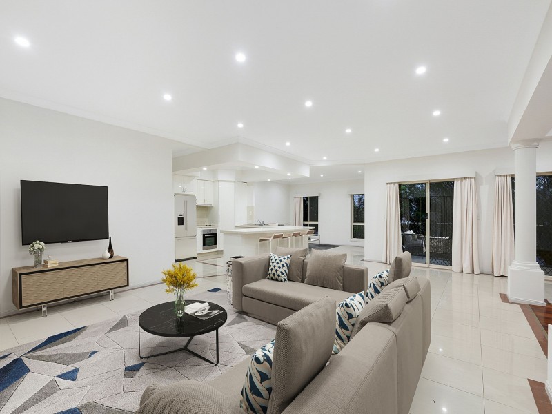 10 Abbey Ct, Springfield Lakes QLD 4300