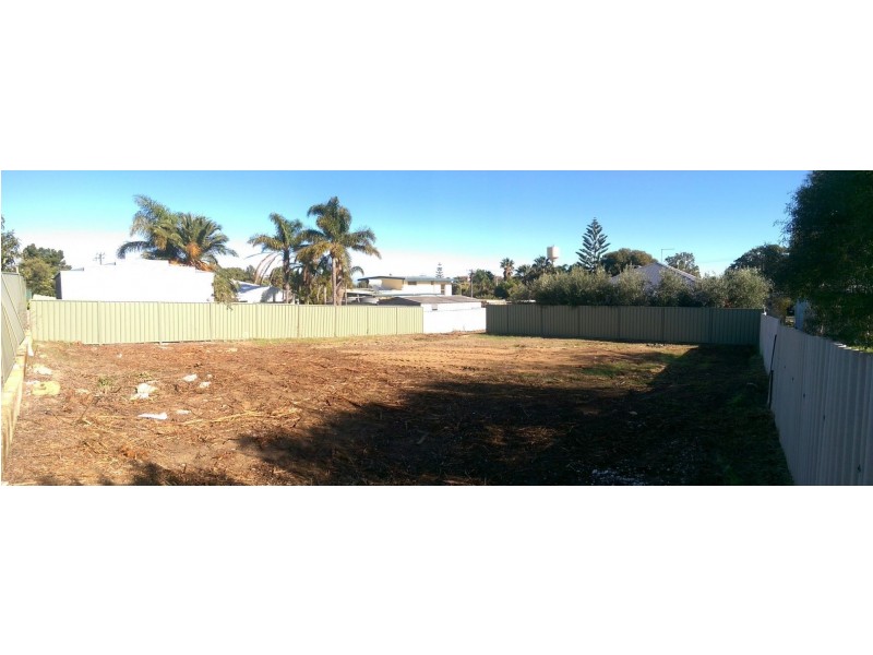 47a Peter Street, Halls Head WA 6210