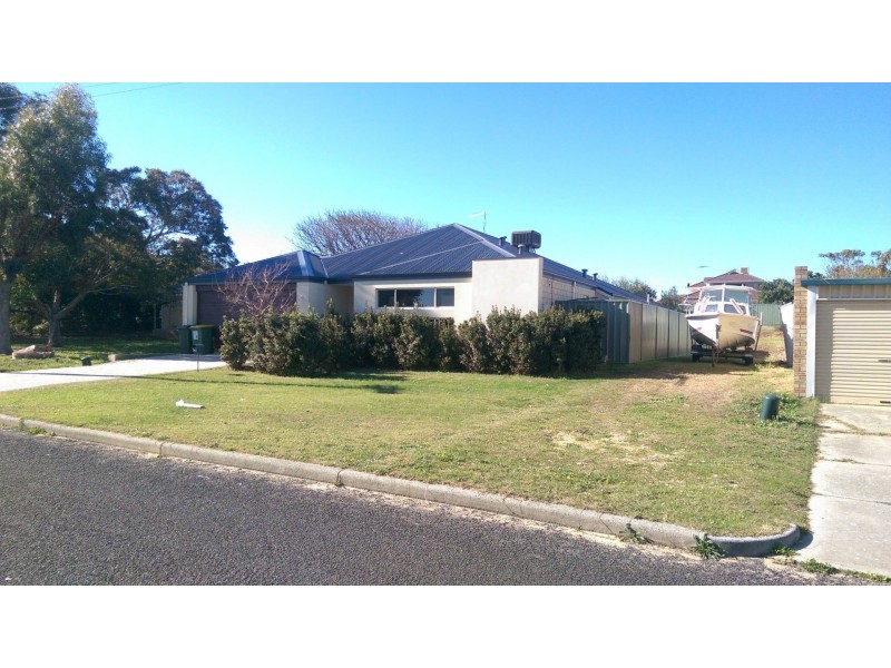 47a Peter Street, Halls Head WA 6210