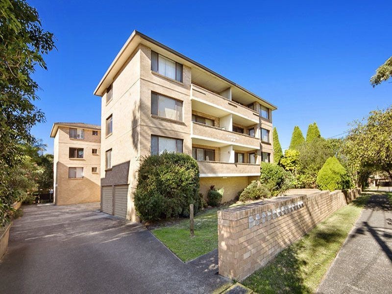 2/6-8 Moani Ave, Gymea NSW 2227