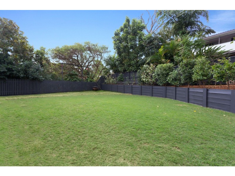 27 Moonmera Street, The Gap QLD 4061