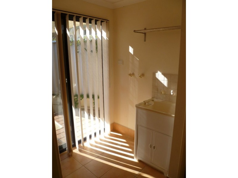 24b Escot Road, Innaloo WA 6018