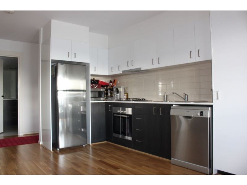 1/1330 Dandenong Road, Hughesdale VIC 3166