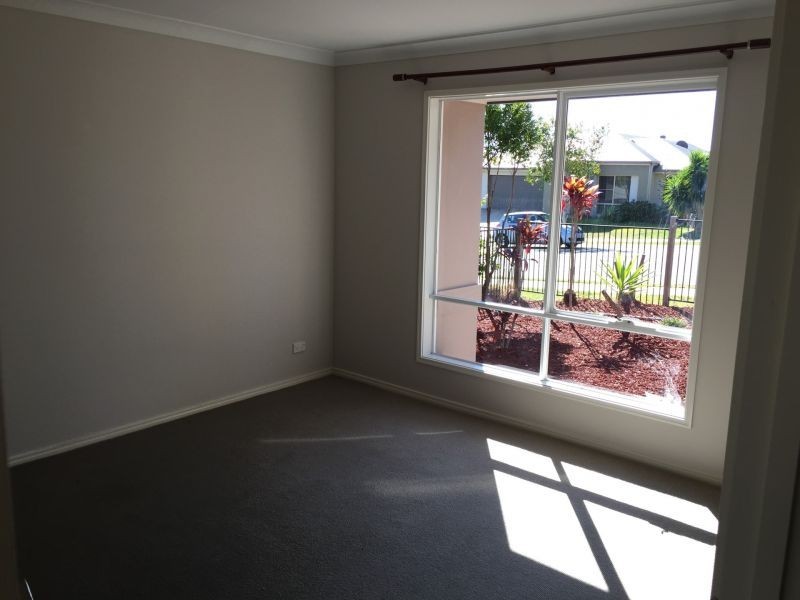 172 Alawoona Street, Redbank Plains QLD 4301