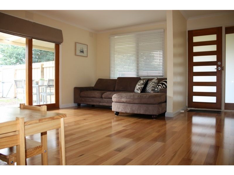 52 Cheviot Avenue, Berwick VIC 3806