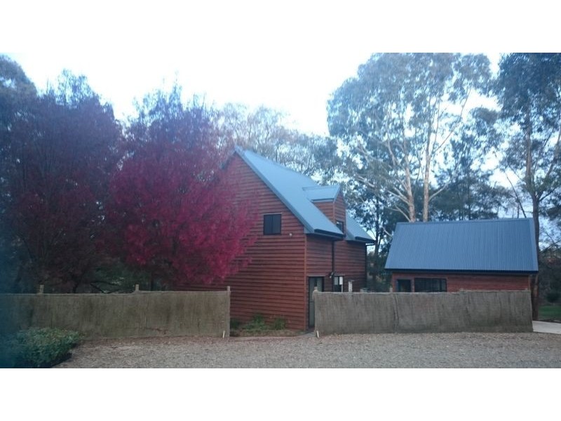 23 Rowan Ave, Uralla NSW 2358