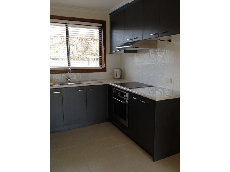 2/25 Ashby Street, Trafalgar VIC 3824