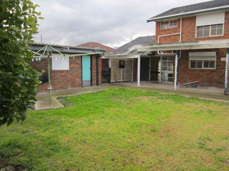 35 Concord Circuit, Albanvale VIC 3021