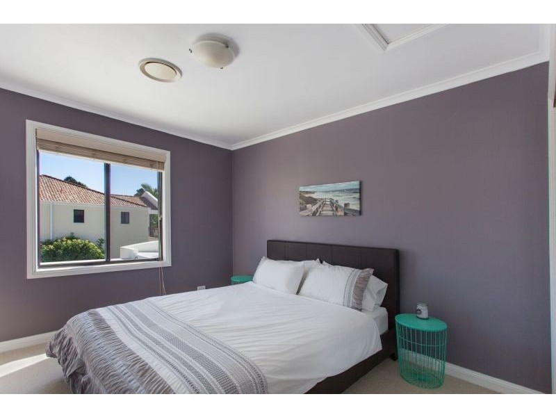 8879 Magnolia Drive East, Hope Island QLD 4212