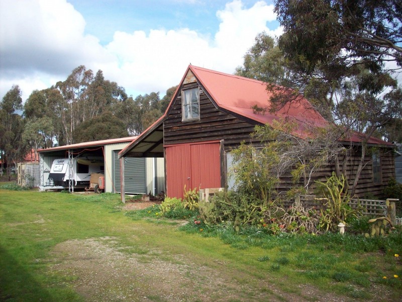 90 Harriman Rd, Waranga Shores VIC 3612
