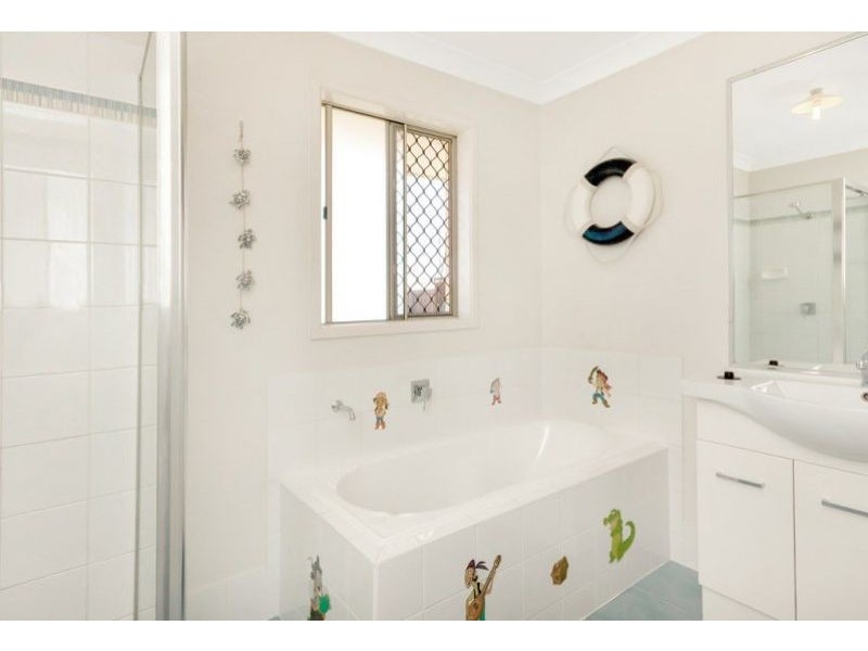 2 Jenny Mcmahon Court, Goodna QLD 4300