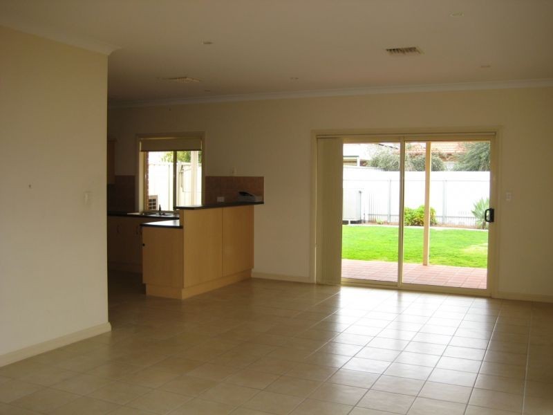 15 St Albyns Street, Findon SA 5023