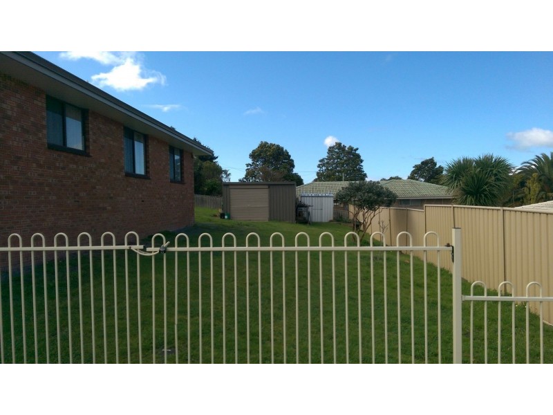 4 Kampong Road, Yakamia WA 6330